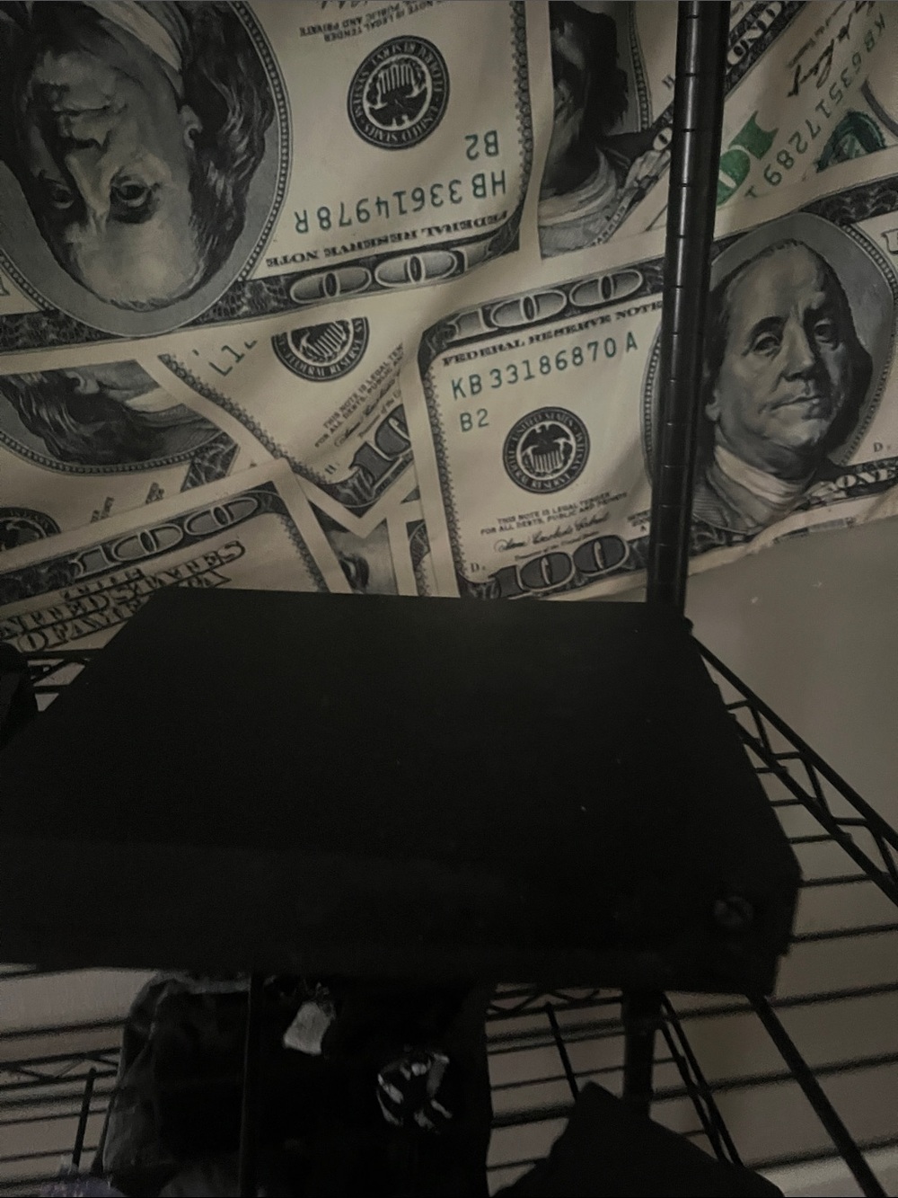 Black Wi‑Fi Router — Sleek Wireless Access Point